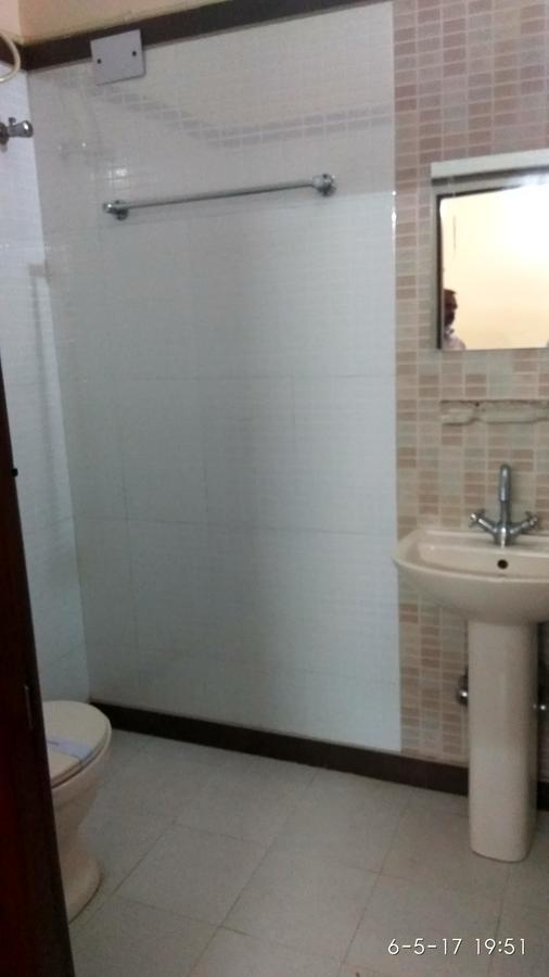 Hotel Varsa Dibrugarh Екстер'єр фото
