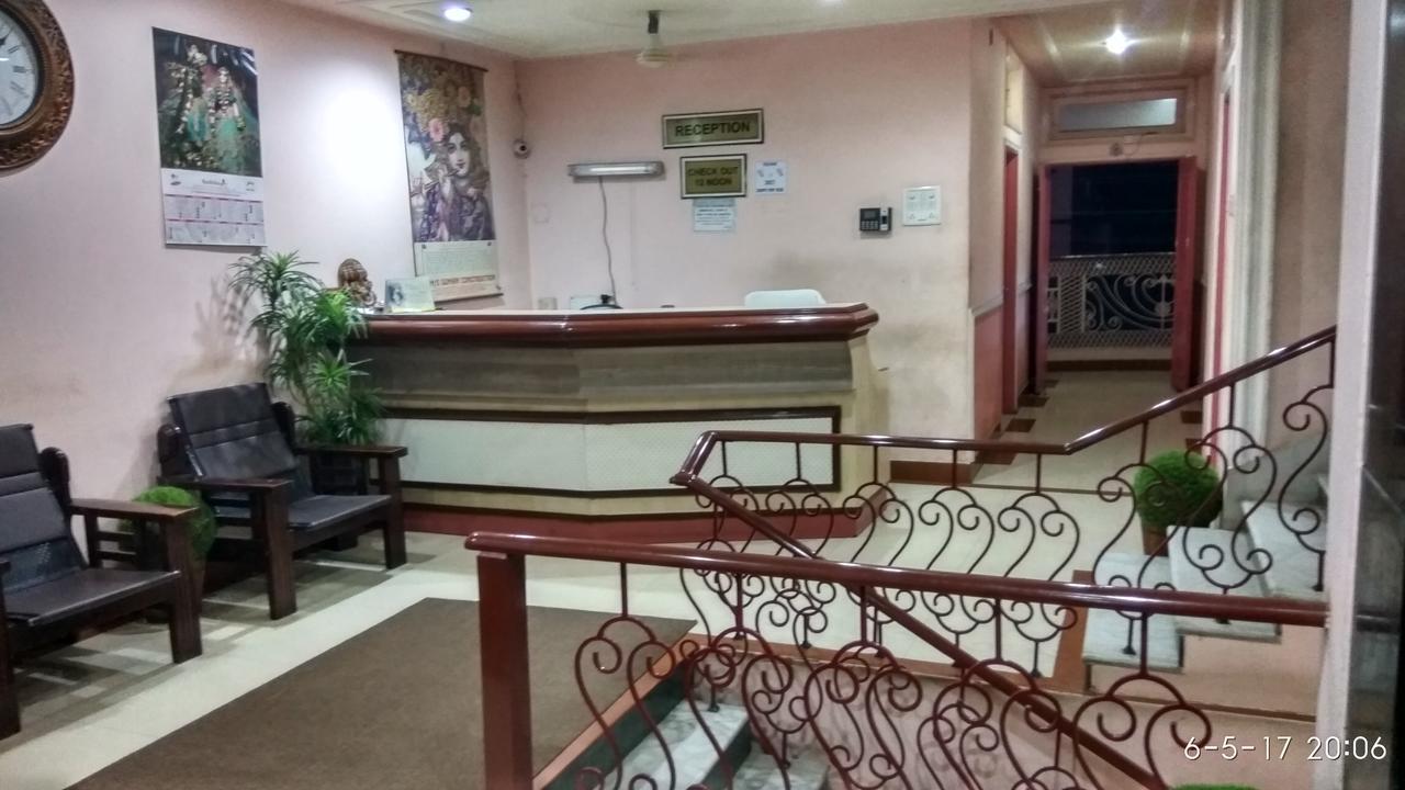 Hotel Varsa Dibrugarh Екстер'єр фото