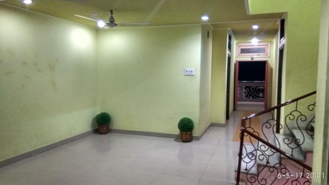 Hotel Varsa Dibrugarh Екстер'єр фото