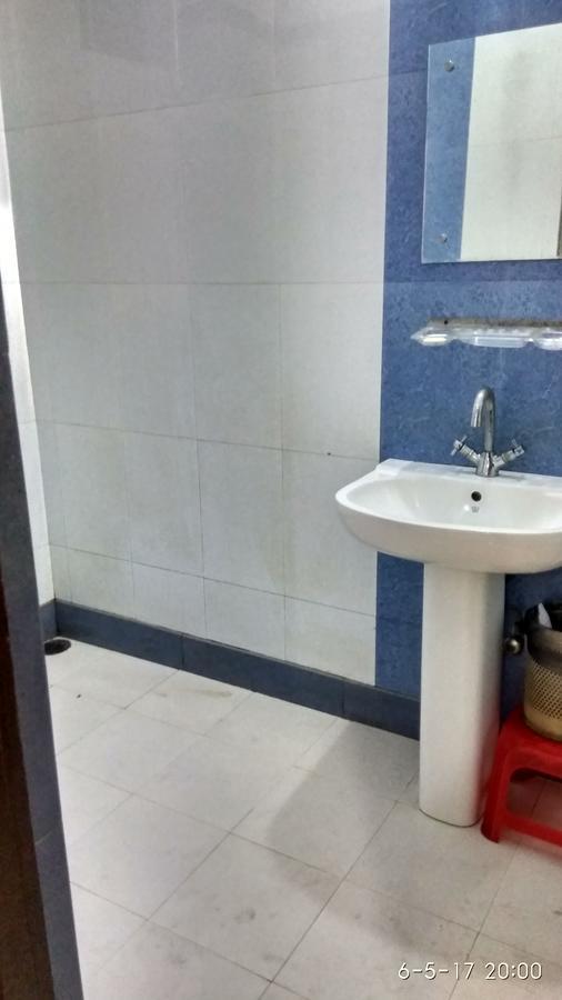 Hotel Varsa Dibrugarh Екстер'єр фото